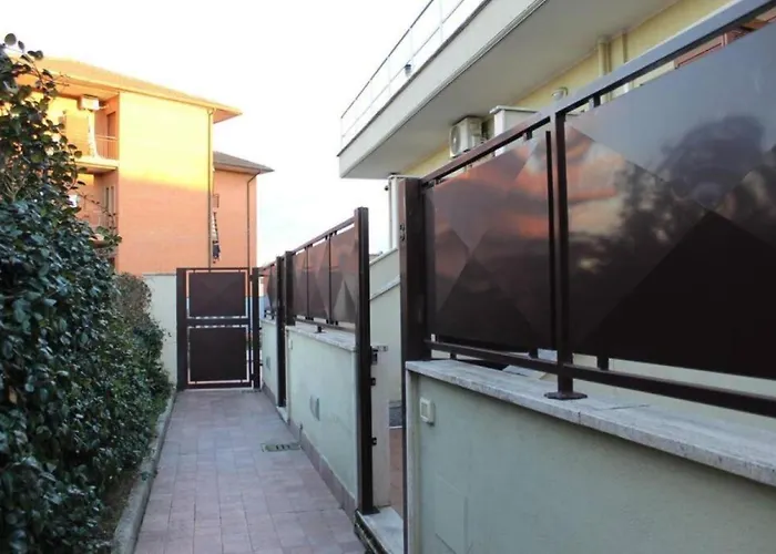 Casa Indipendente Fronte Metro C Ferienhaus Rom